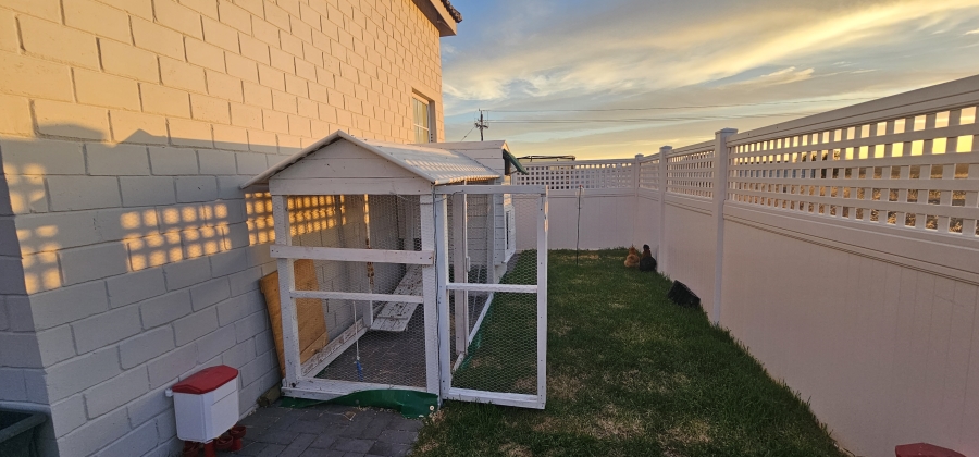 3 Bedroom Property for Sale in Hopefield Western Cape